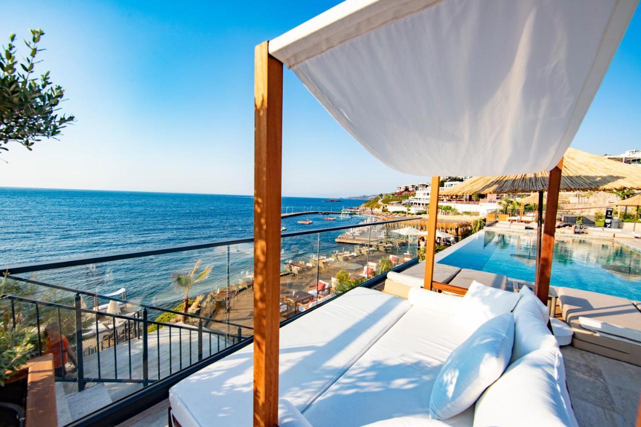 Nixie Hotel & Beach - Adult Only ยาลึคคาวัค ภายนอก รูปภาพ