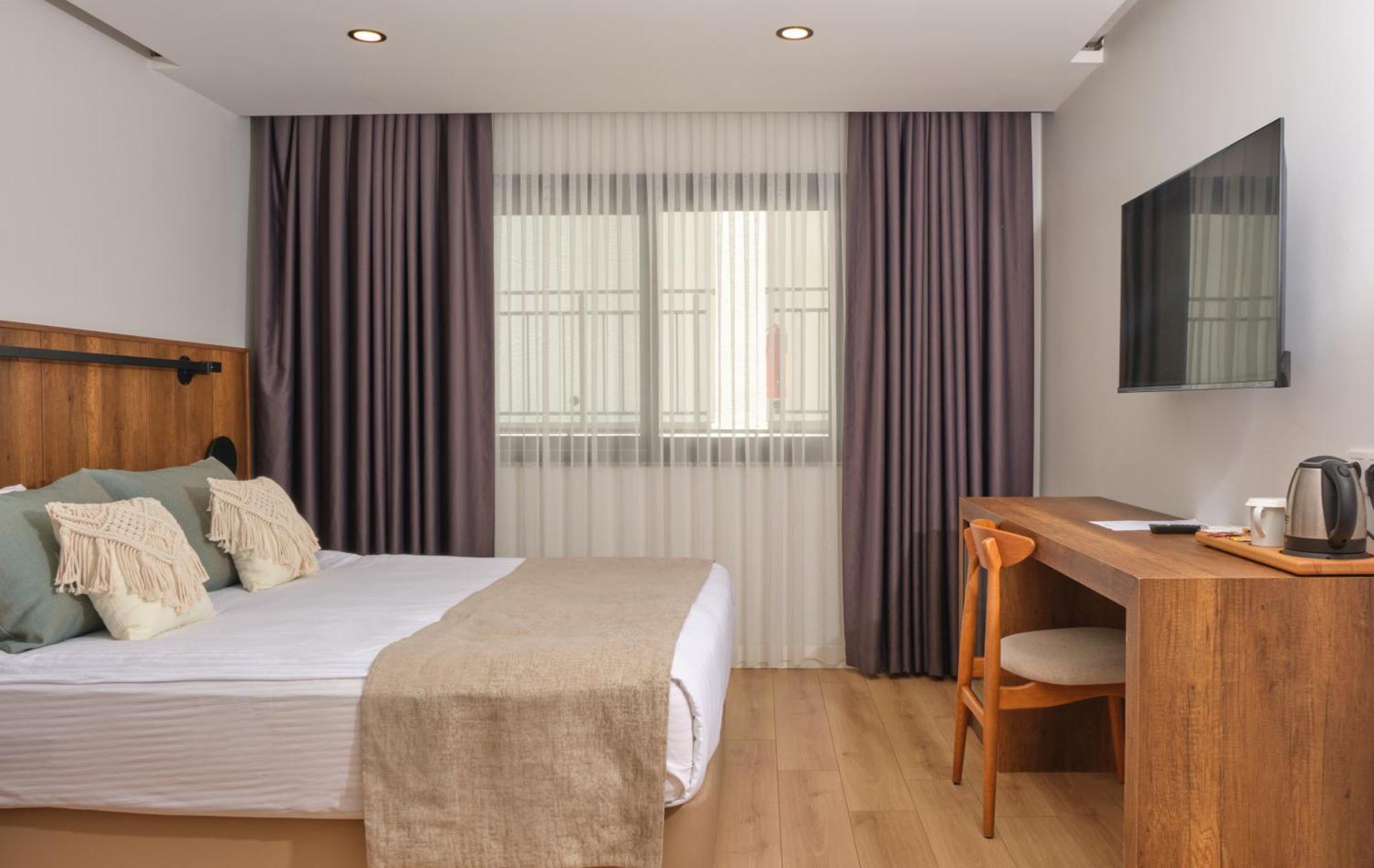 Nixie Hotel & Beach - Adult Only ยาลึคคาวัค ภายนอก รูปภาพ